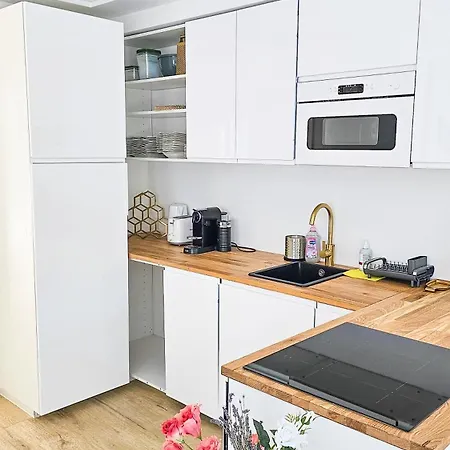 아파트 L - Lovely Newly Built In *